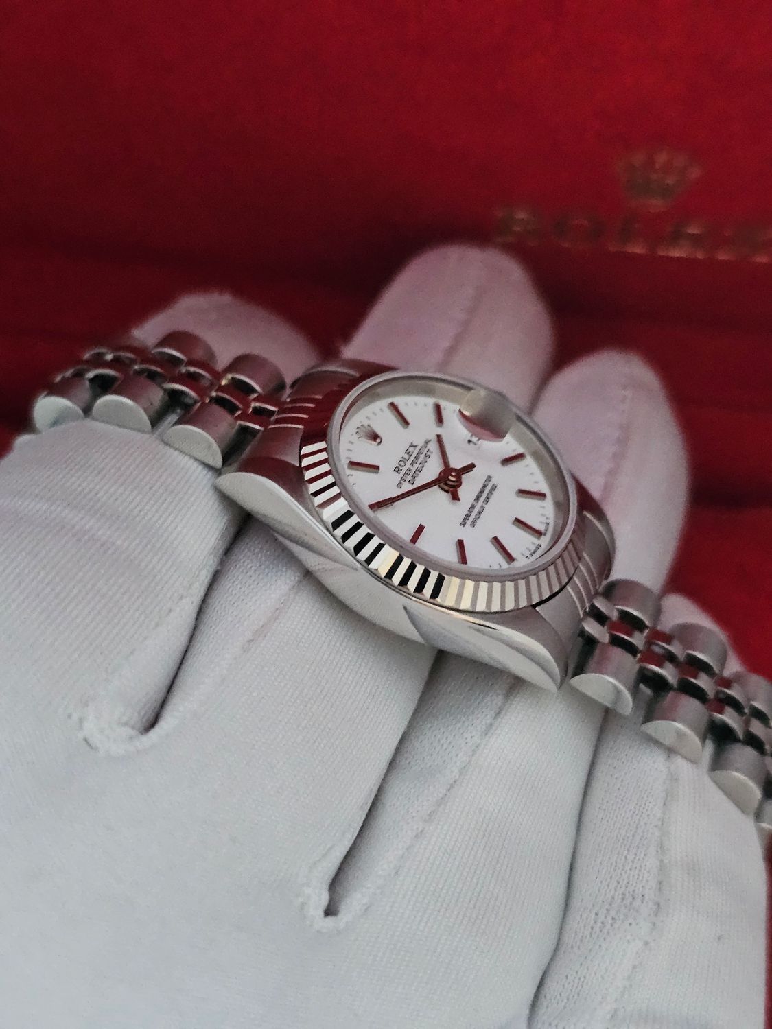 Rolex Datejust 26mm White Women&#39;s Batten Dial Watch - 69174