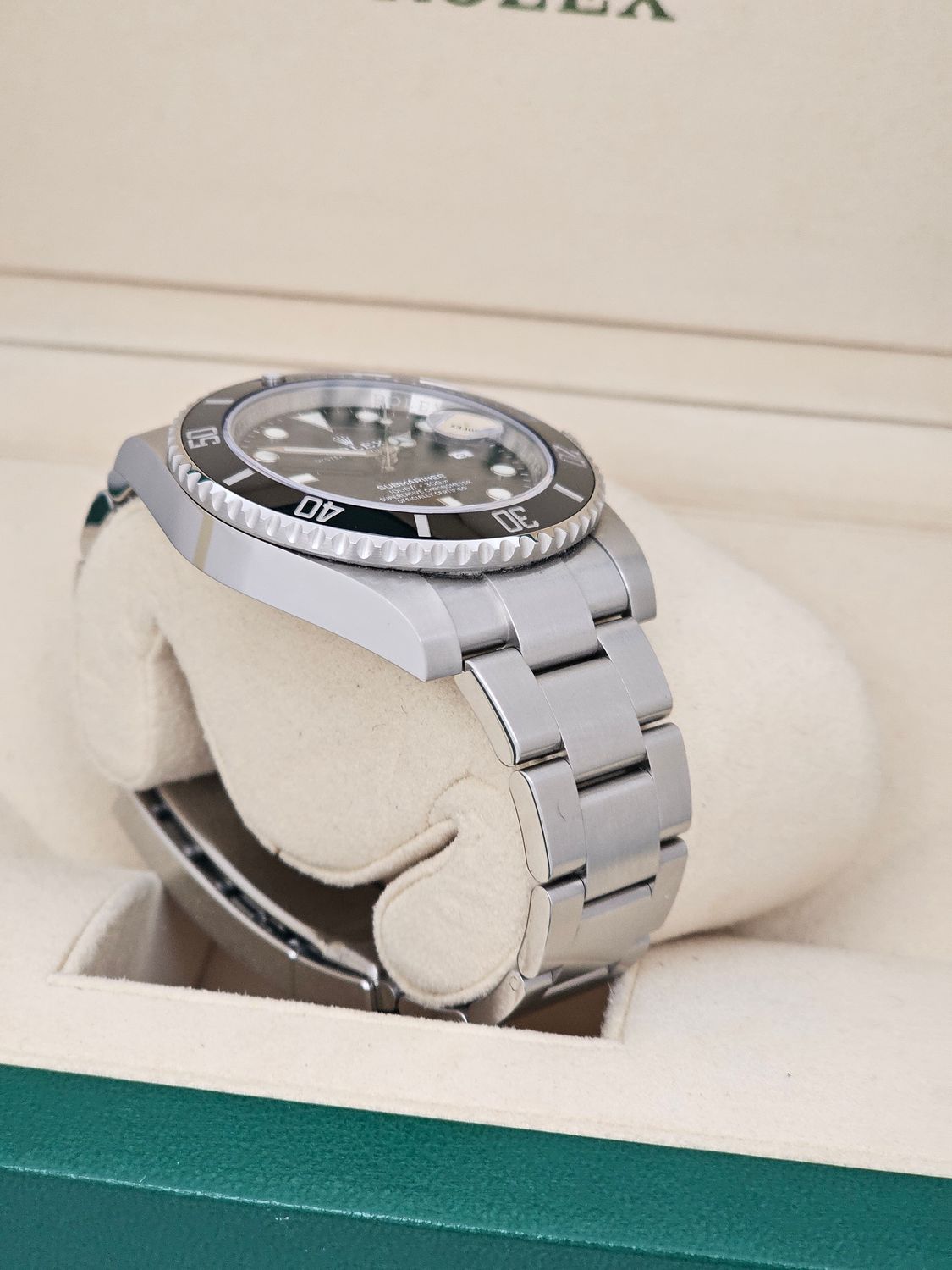 Rolex Submariner Date Watch 116610LN - 2020 Full Set - Unpolished Collectors Set