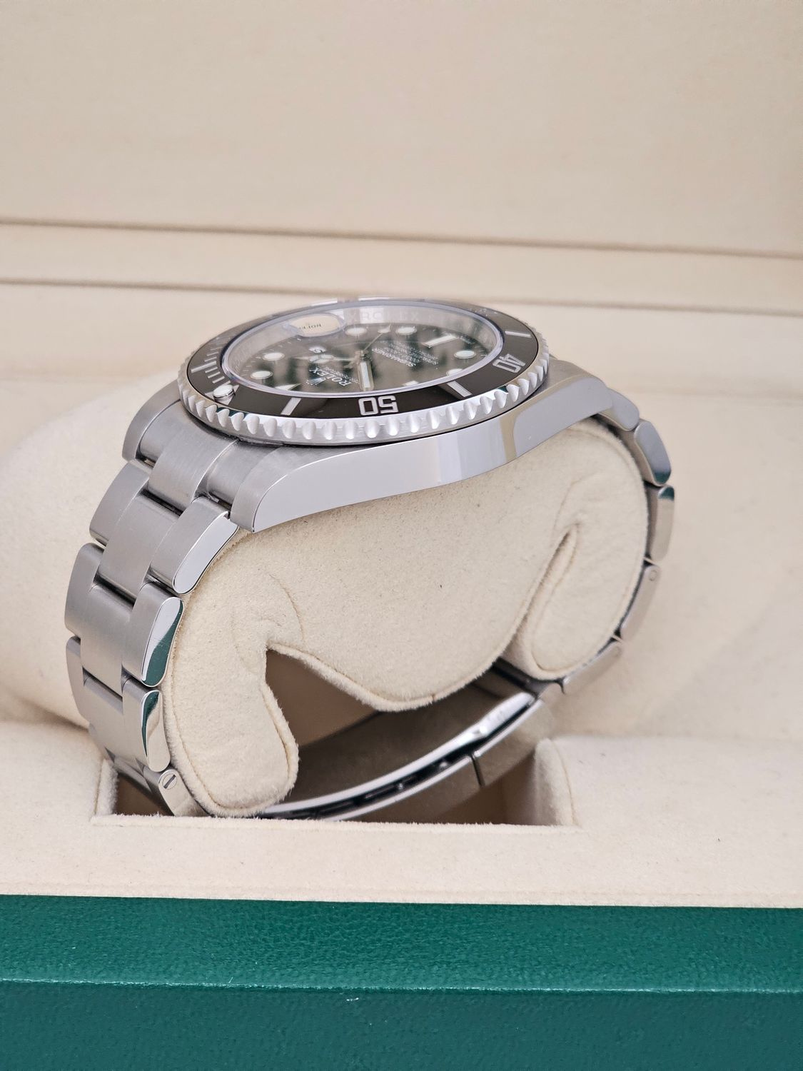 Rolex Submariner Date Watch 116610LN - 2020 Full Set - Unpolished Collectors Set