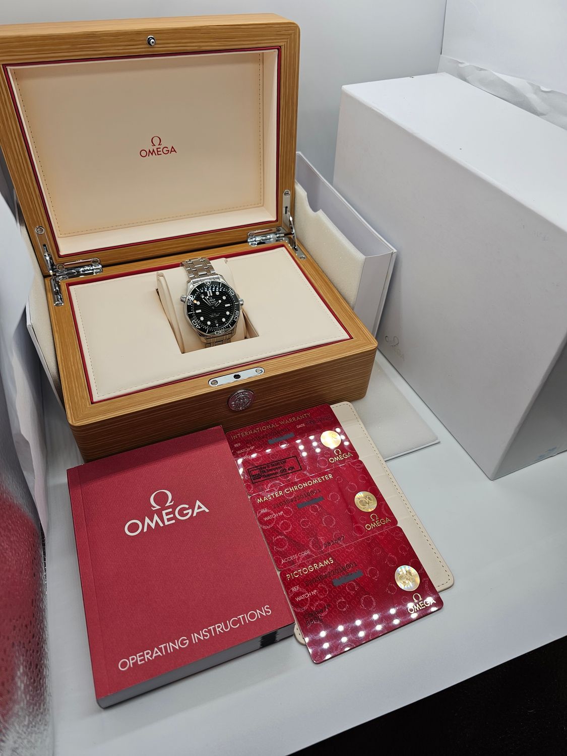 OMEGA Seamaster Professional 300m Green Watch, 210.30.42.20.10.001 2023 Full Set