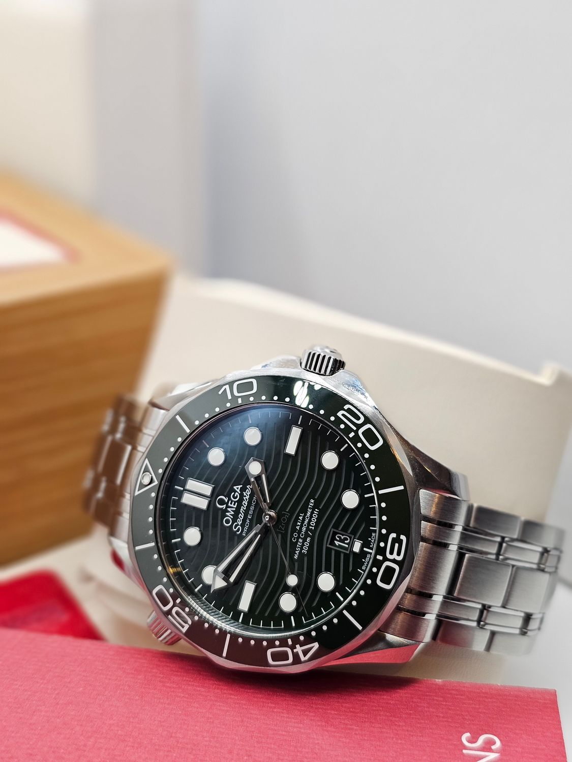 OMEGA Seamaster Professional 300m Green Watch, 210.30.42.20.10.001 2023 Full Set