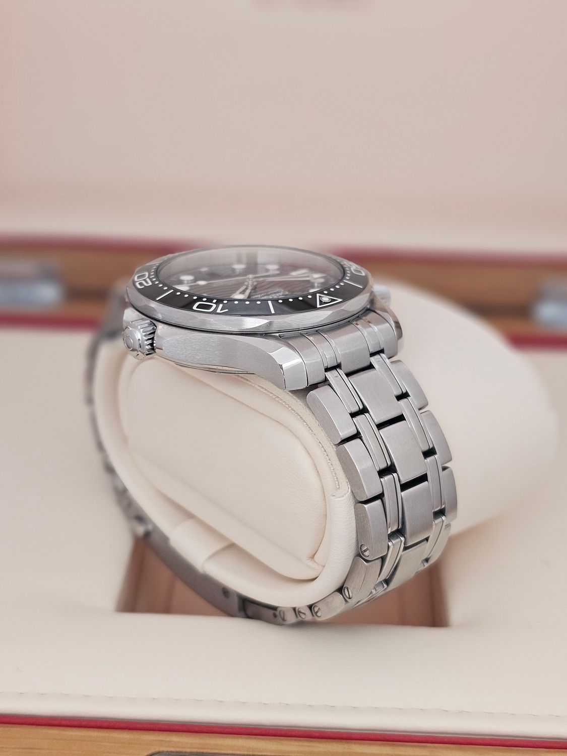 OMEGA Seamaster Professional 300m Green Watch, 210.30.42.20.10.001 2023 Full Set