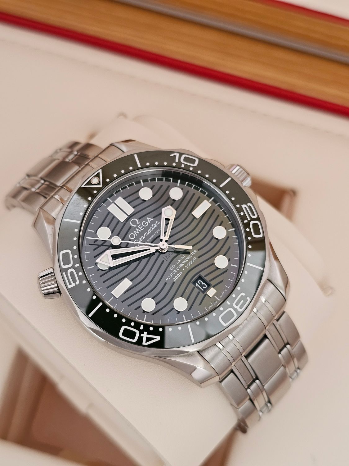 OMEGA Seamaster Professional 300m Green Watch, 210.30.42.20.10.001 2023 Full Set