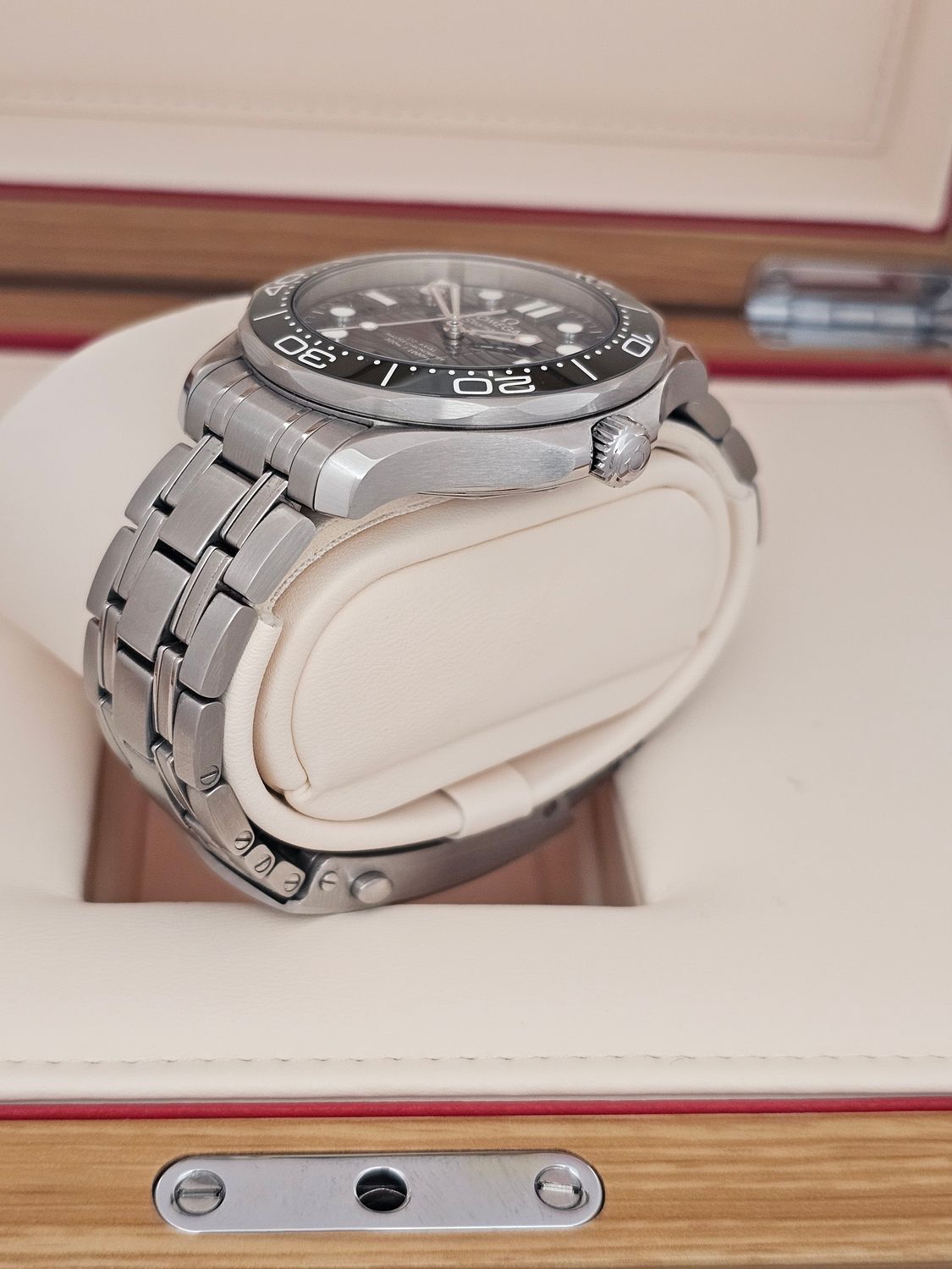 OMEGA Seamaster Professional 300m Green Watch, 210.30.42.20.10.001 2023 Full Set
