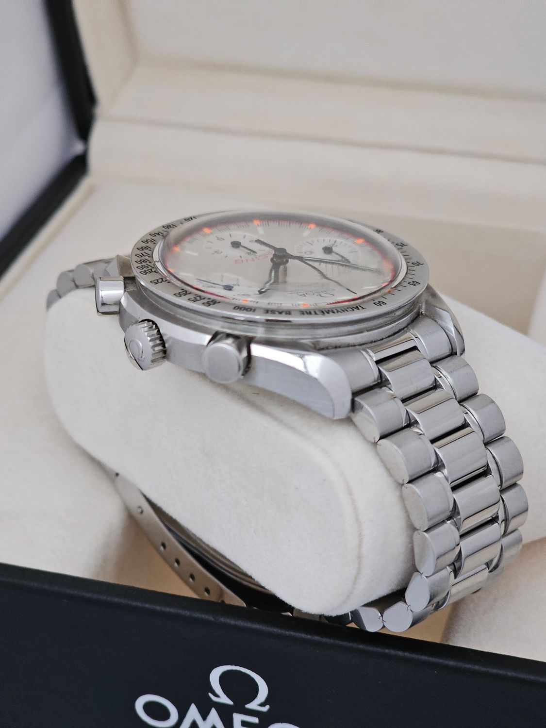 OMEGA Speedmaster Racing White Dial Watch - 3518.50 Michael Schumacher Limited Edition