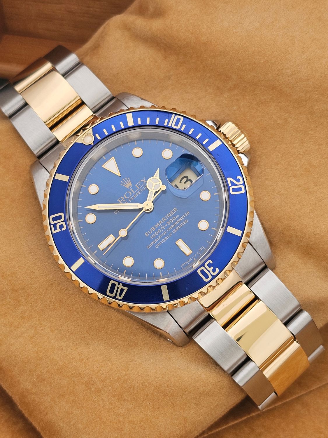 Rolex Submariner Date 16613LB Bluesy, 1996 Full Set with 2022 Rolex Service