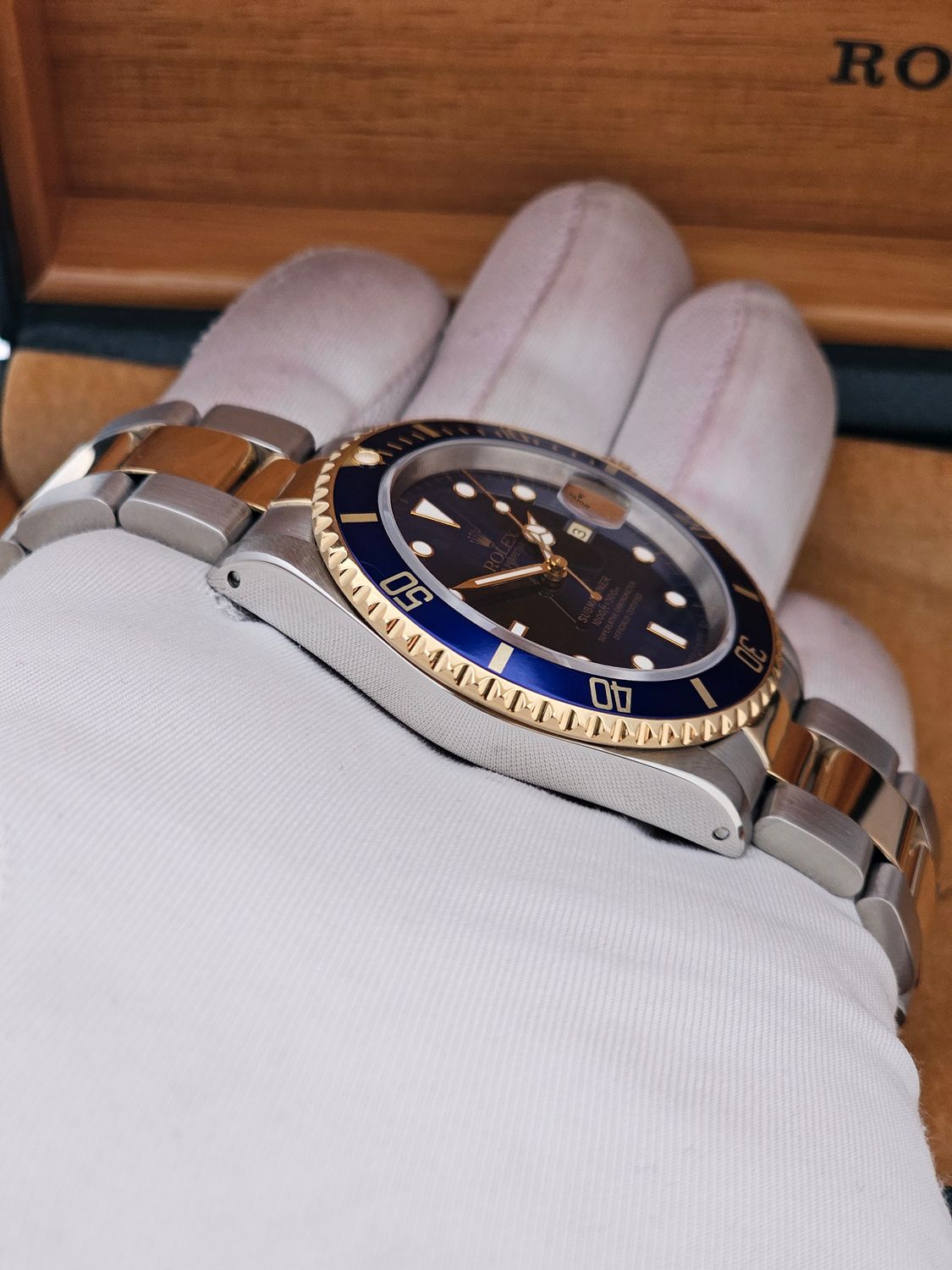 Rolex Submariner Date 16613LB Bluesy, 1996 Full Set with 2022 Rolex Service