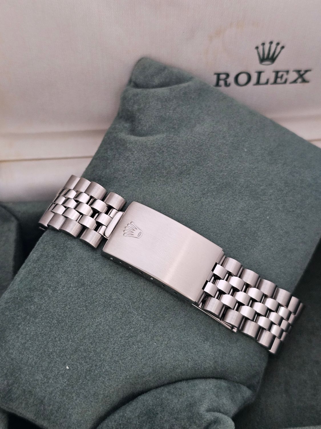 Rolex Datejust Silver Dial Watch - Ref 16014 in Excellent Unpolished Condition