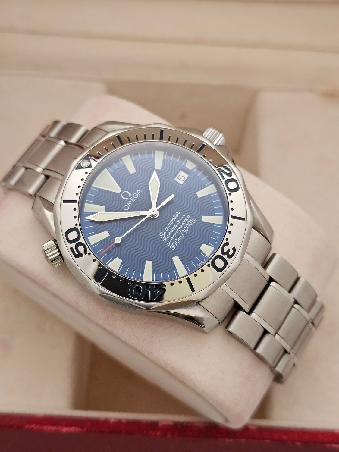 OMEGA Seamaster 300 Pro Blue Men&#39;s Watch - 2255.80.00, 2001 Full Set, Original Purchase Receipt