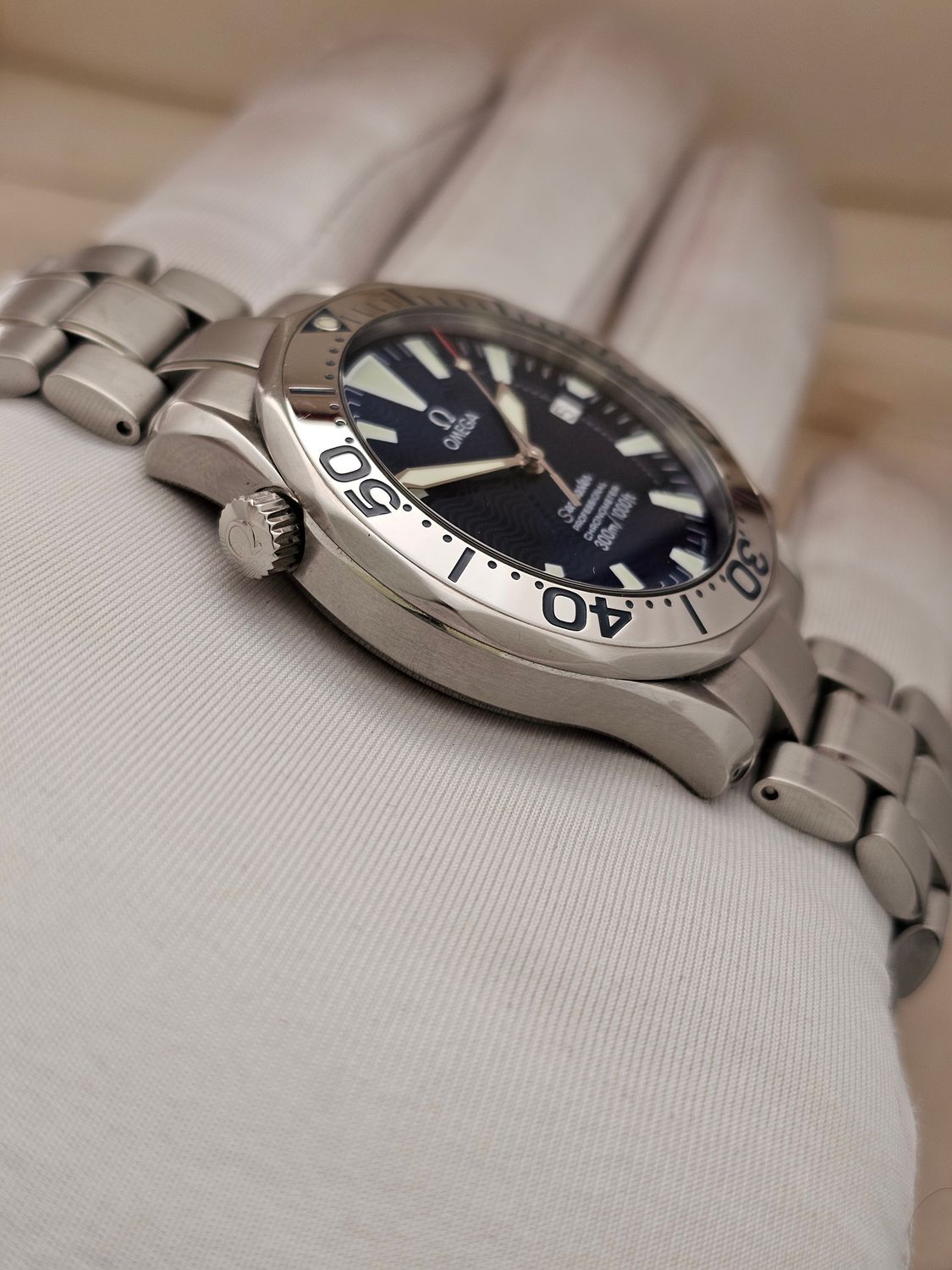 OMEGA Seamaster 300 Pro Blue Men&#39;s Watch - 2255.80.00, 2001 Full Set, Original Purchase Receipt