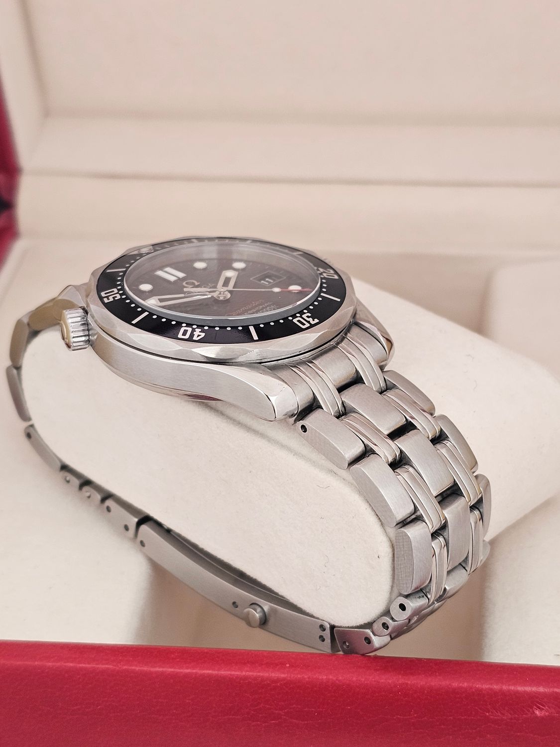 OMEGA Seamaster Diver 300m Pro Watch, Ref 212.30.36.61.01.001 2010, Box &amp; Papers