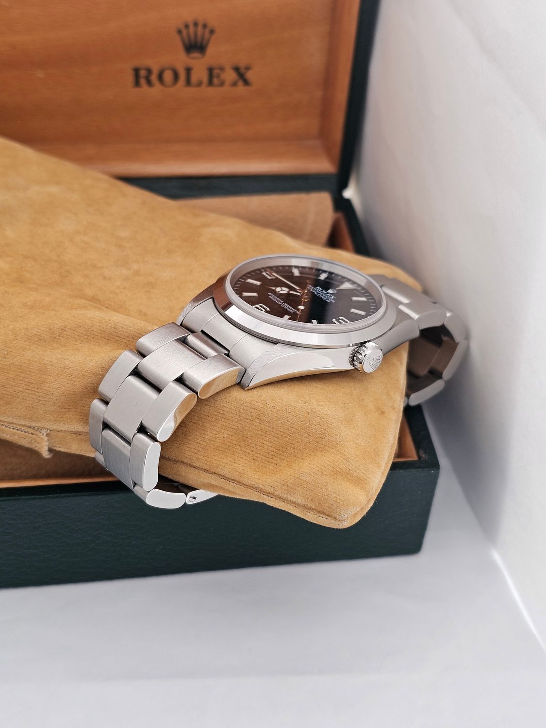 Rolex Explorer Watch 36mm, Ref 14270 - 1999 Unpolished Full Collectors Set