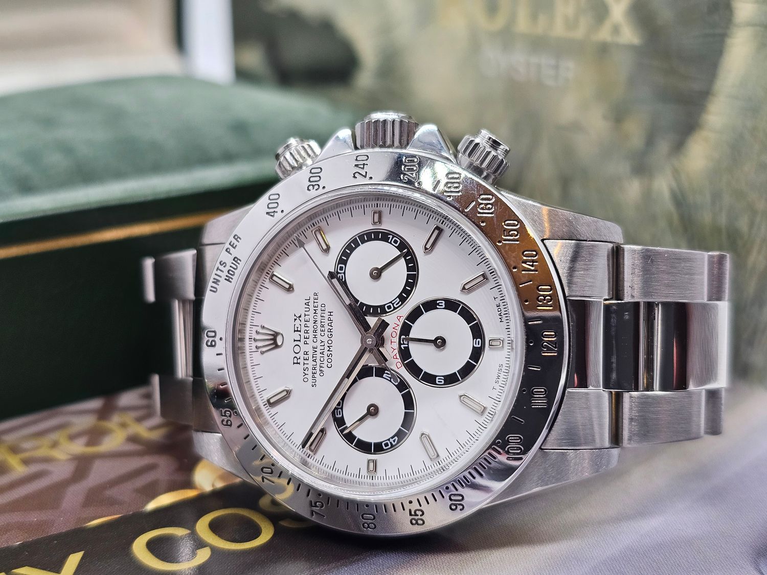 Rolex Daytona 16520 Zenith 40mm White Dial, 1996 Superb Condition
