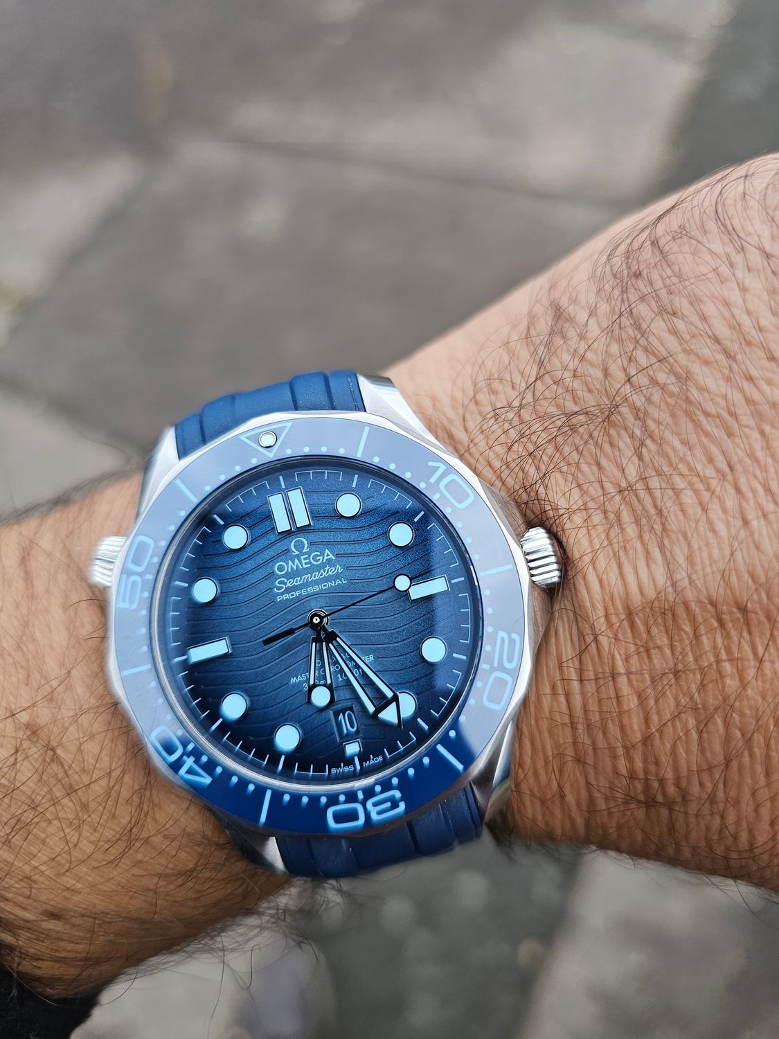 OMEGA Seamaster Diver 300M Summer Blue Watch - 210.32.42.20.03.002, 2023 Full Set