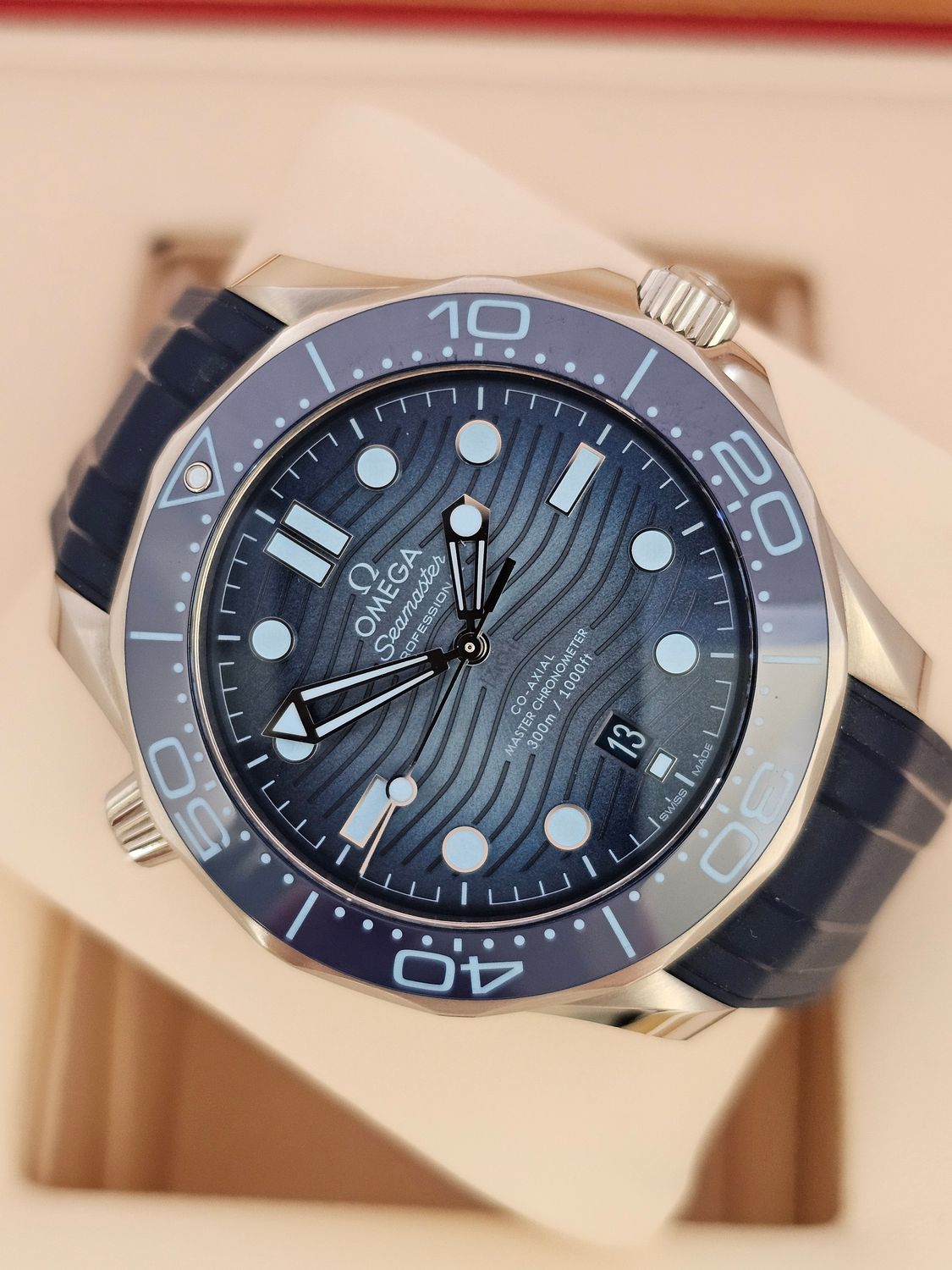 OMEGA Seamaster Diver 300M Summer Blue Watch - 210.32.42.20.03.002, 2023 Full Set