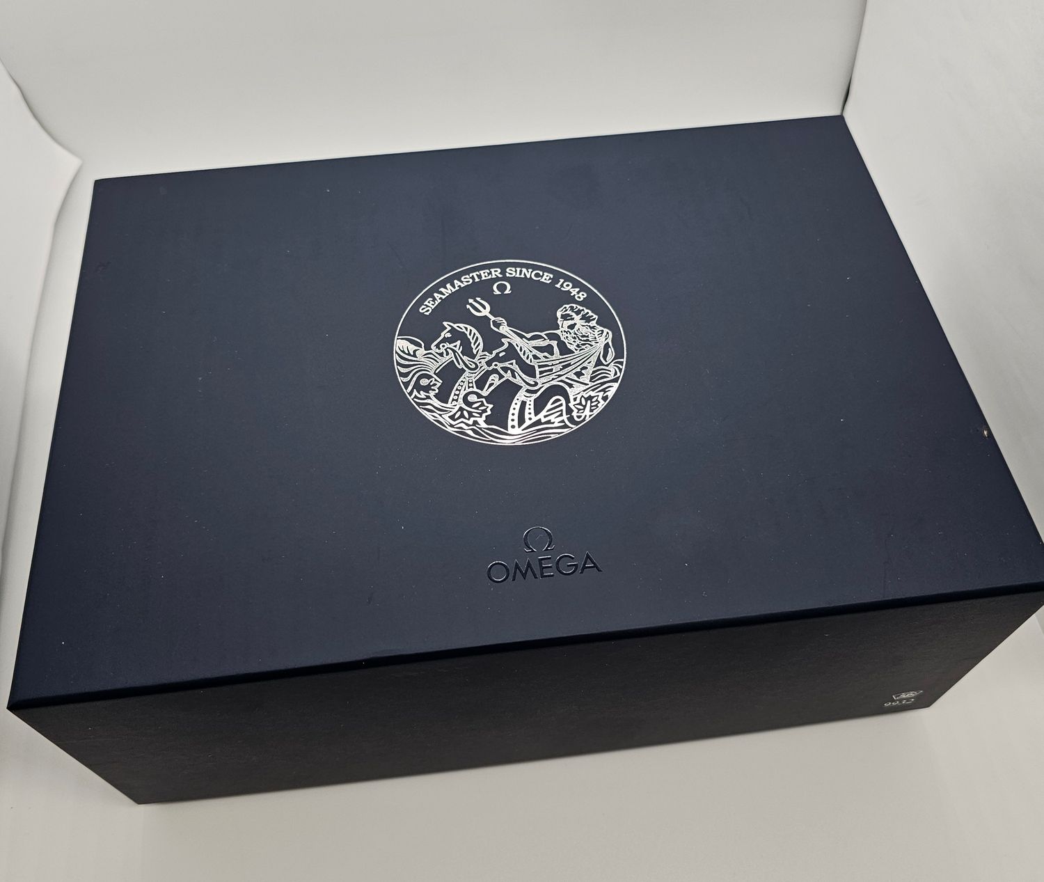 OMEGA Seamaster Diver 300M Summer Blue Watch - 210.32.42.20.03.002, 2023 Full Set
