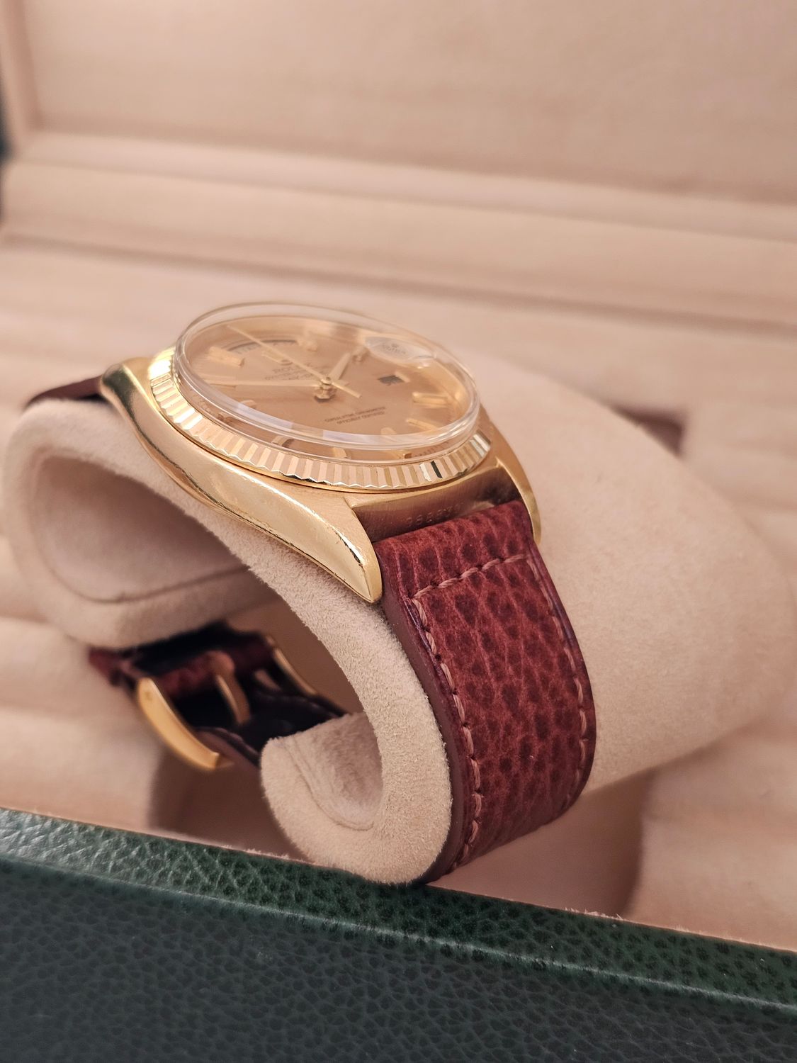 Rolex Day-Date Ref 1803, 36mm 18K Gold Original Pie-Pan Stepped Dial Circa 1987