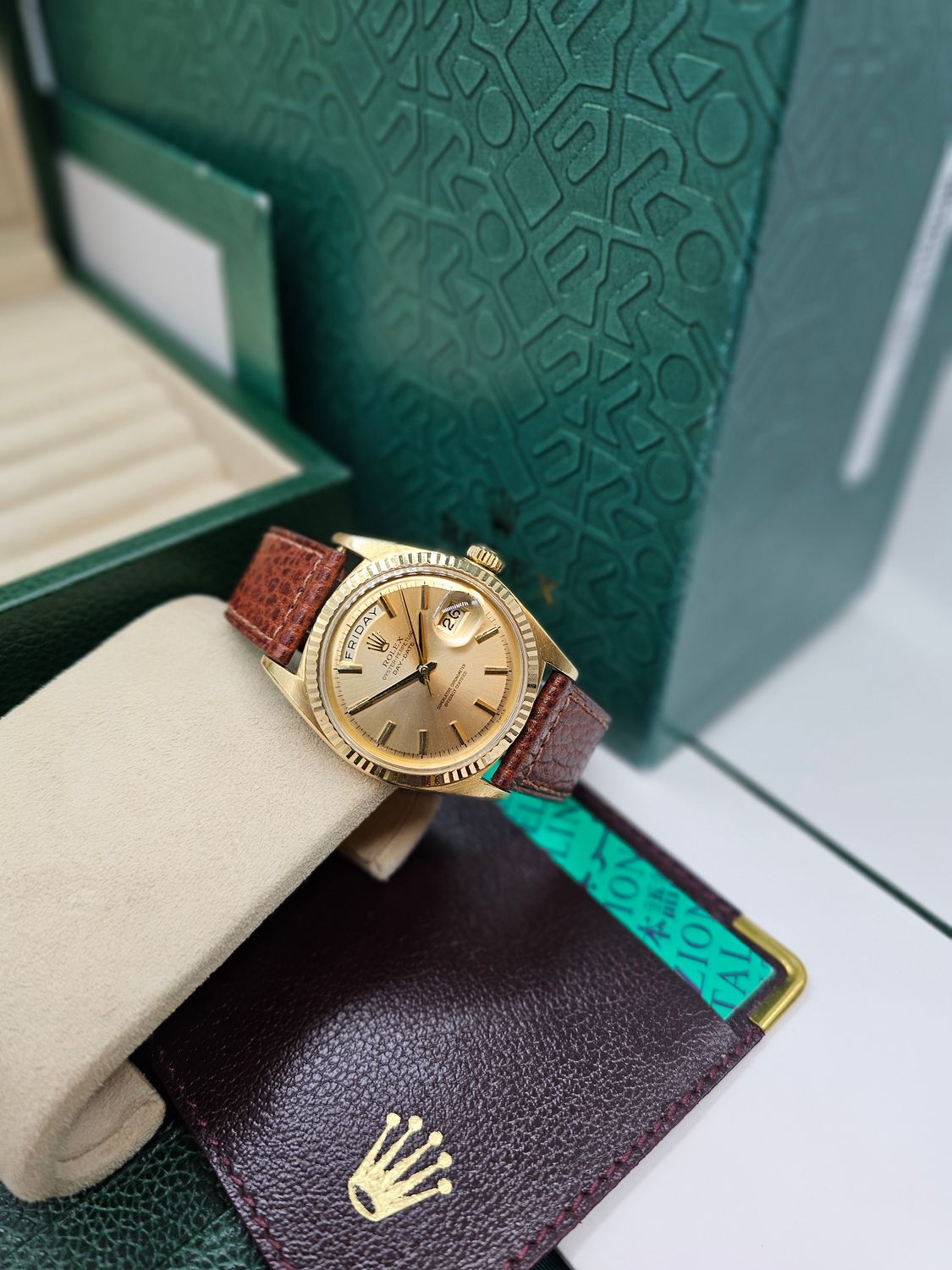 Rolex Day-Date Ref 1803, 36mm 18K Gold Original Pie-Pan Stepped Dial Circa 1987