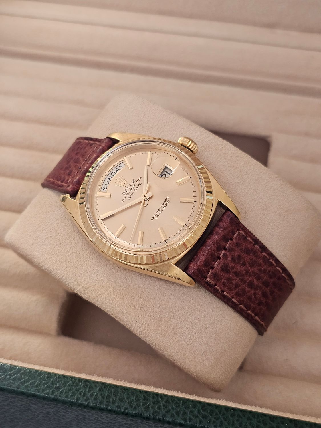 Rolex Day-Date Ref 1803, 36mm 18K Gold Original Pie-Pan Stepped Dial Circa 1987