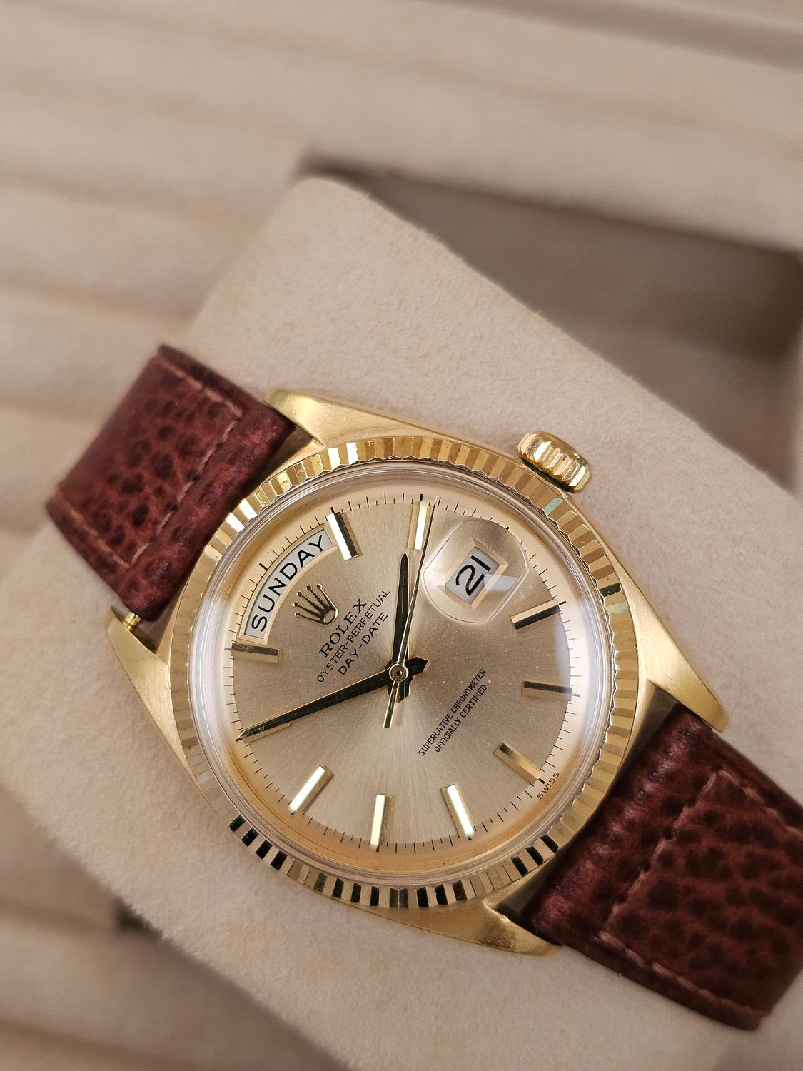Rolex Day-Date Ref 1803, 36mm 18K Gold Original Pie-Pan Stepped Dial Circa 1987