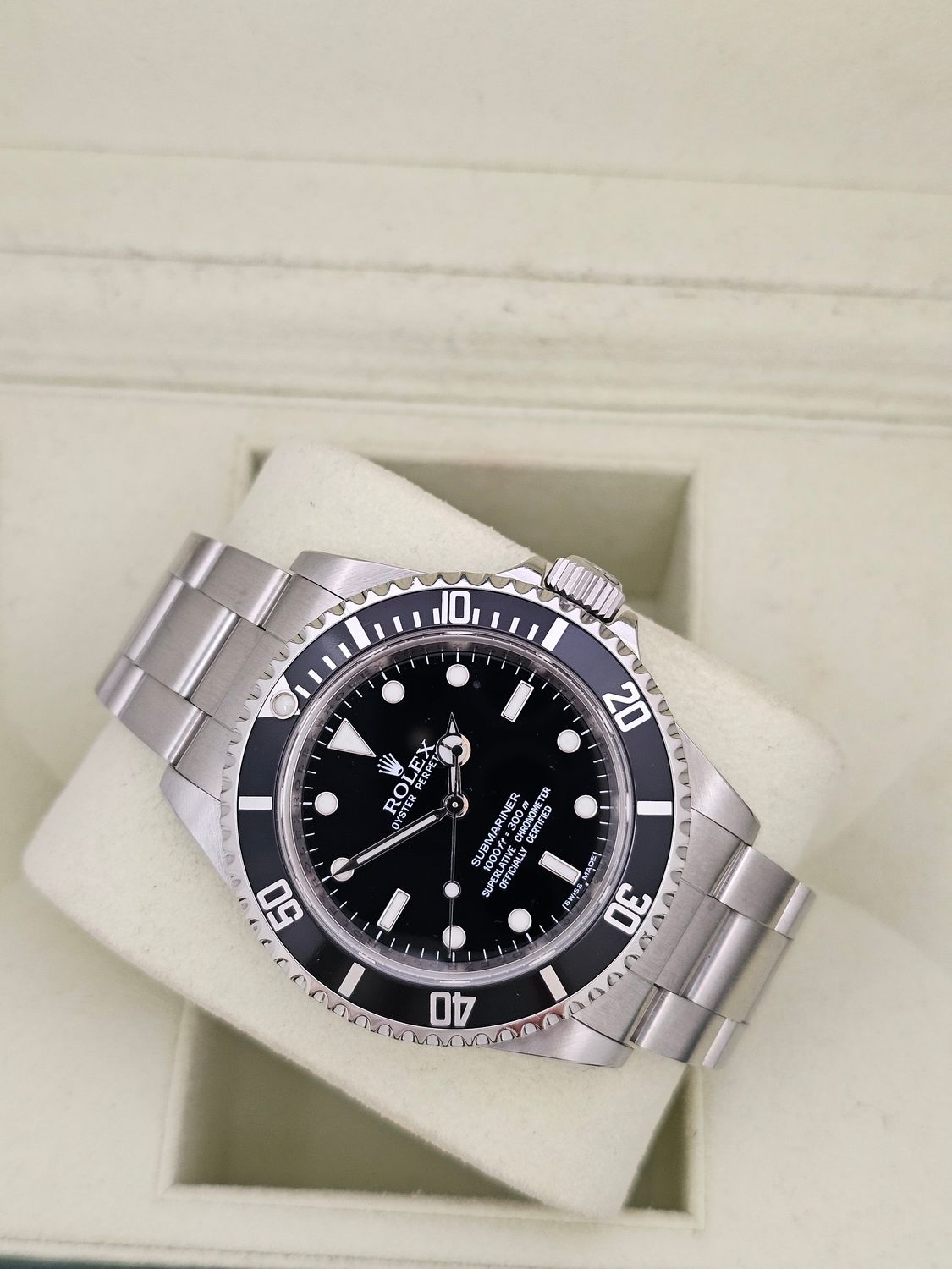 Rolex Submariner Watch 14060m, Super Sharp, 1 Owner, 2010 Box &amp; Papers