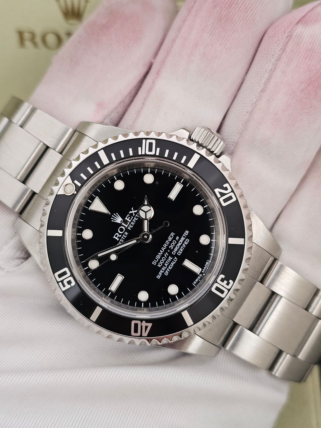 Rolex Submariner Watch 14060m, Super Sharp, 1 Owner, 2010 Box &amp; Papers