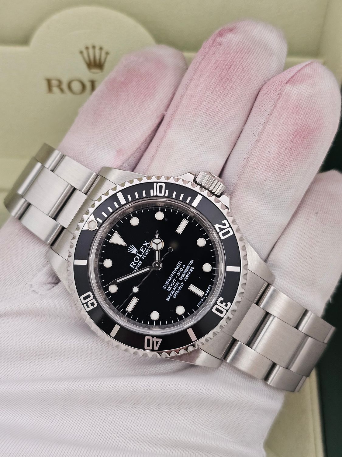 Rolex Submariner Watch 14060m, Super Sharp, 1 Owner, 2010 Box &amp; Papers