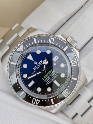 Rolex Sea-Dweller Deepsea D Blue Watch, James Cameron Ref 136660 2023 Full Set