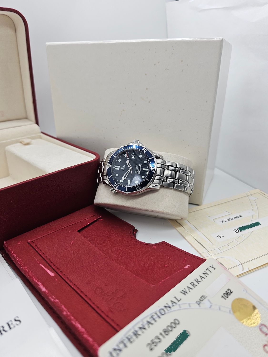 Omega Seamaster Professional 300m Watch, Ref 2531.80.00 Blue Dial, Box &amp; Papers