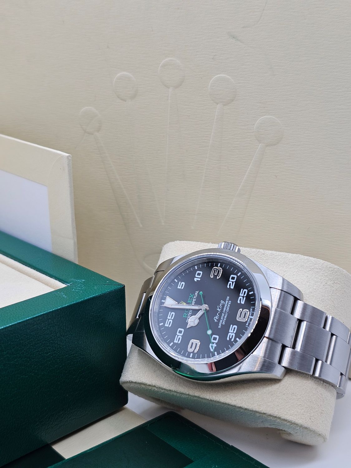 Rolex Airking Watch Ref 116900 - 2017 Full Set - Discontinued Model &#39;Bloodhound&#39;