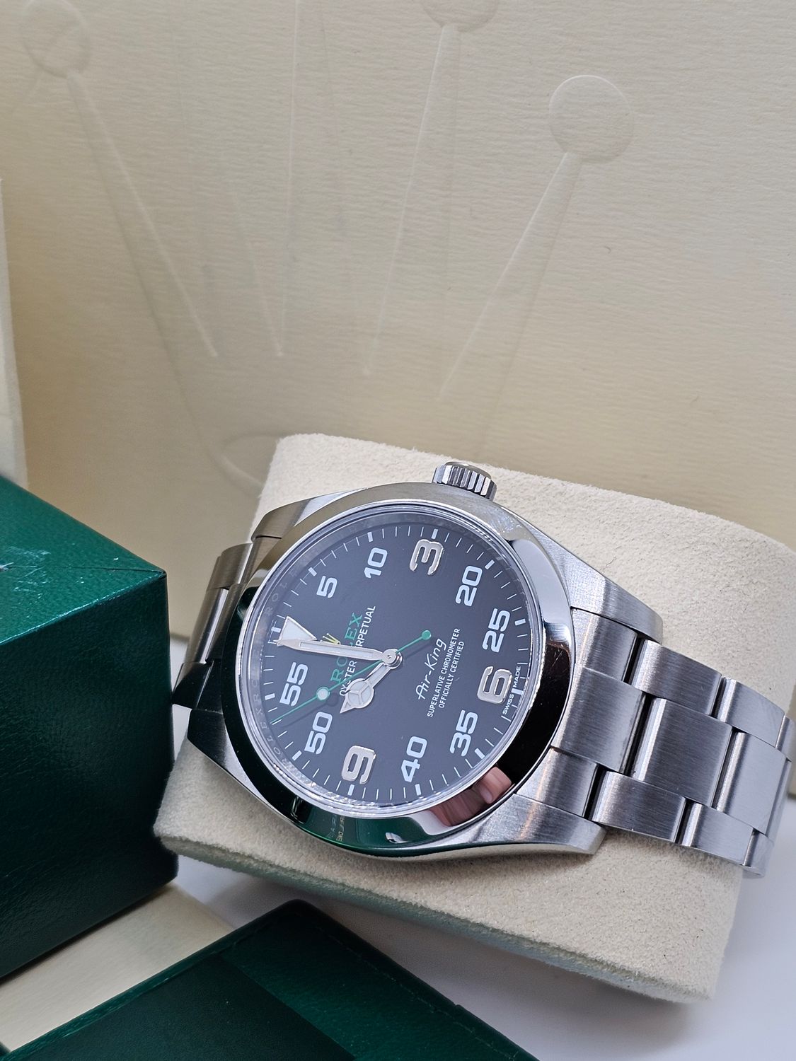 Rolex Airking Watch Ref 116900 - 2017 Full Set - Discontinued Model &#39;Bloodhound&#39;