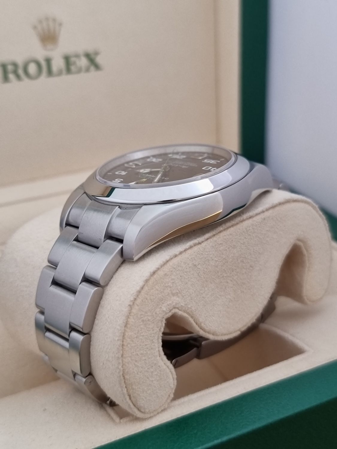 Rolex Airking Watch Ref 116900 - 2017 Full Set - Discontinued Model &#39;Bloodhound&#39;