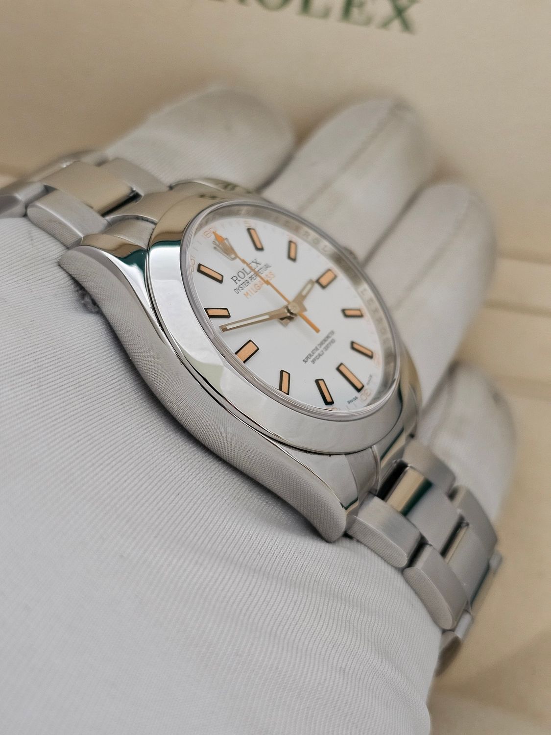 Rolex Milgauss Watch 116400 White Dial, Excellent Condition, 2009 Full Set