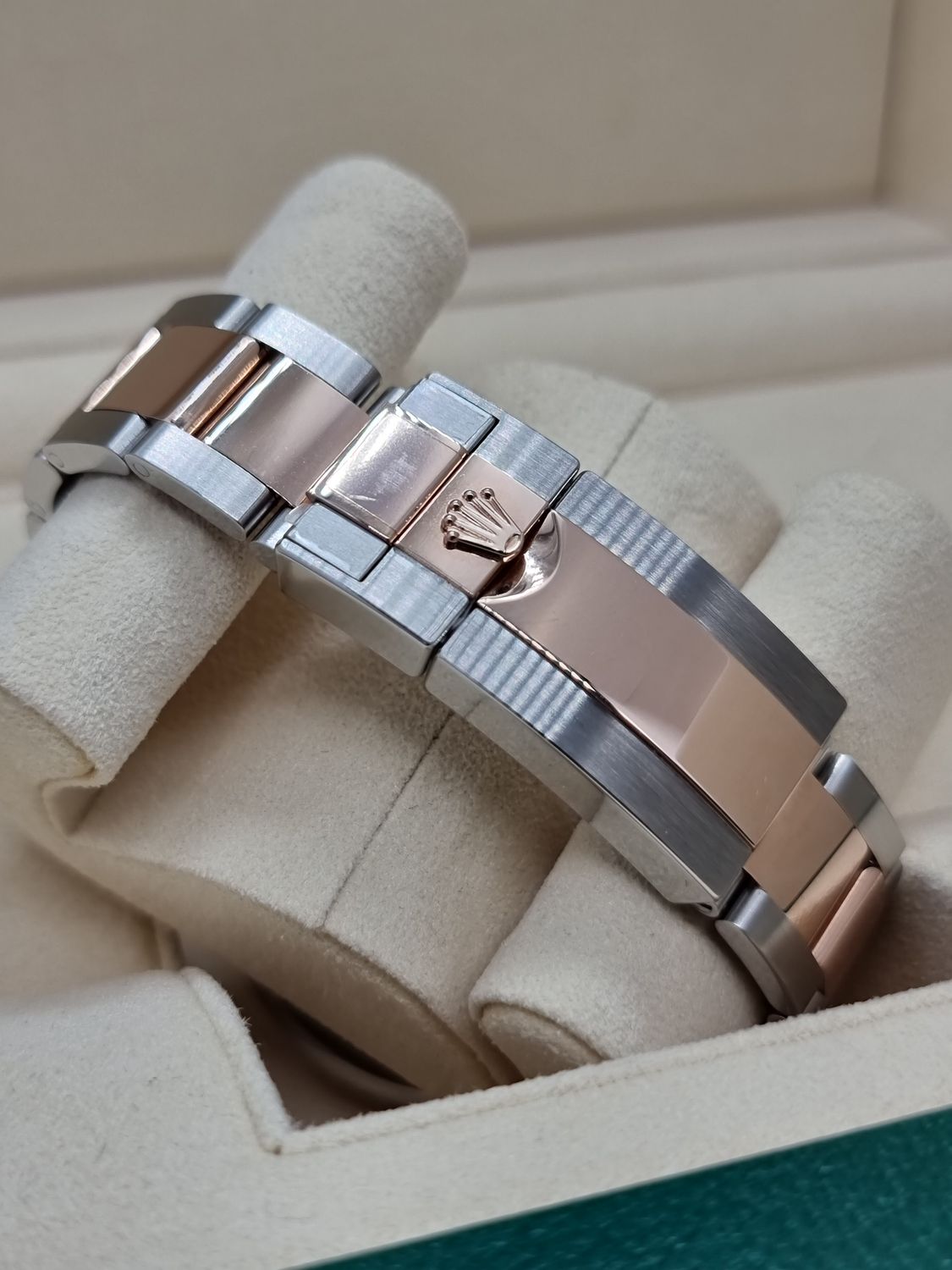 Rolex Yacht-Master Watch 40mm 126621 - Black Dial, 2021 Full Set