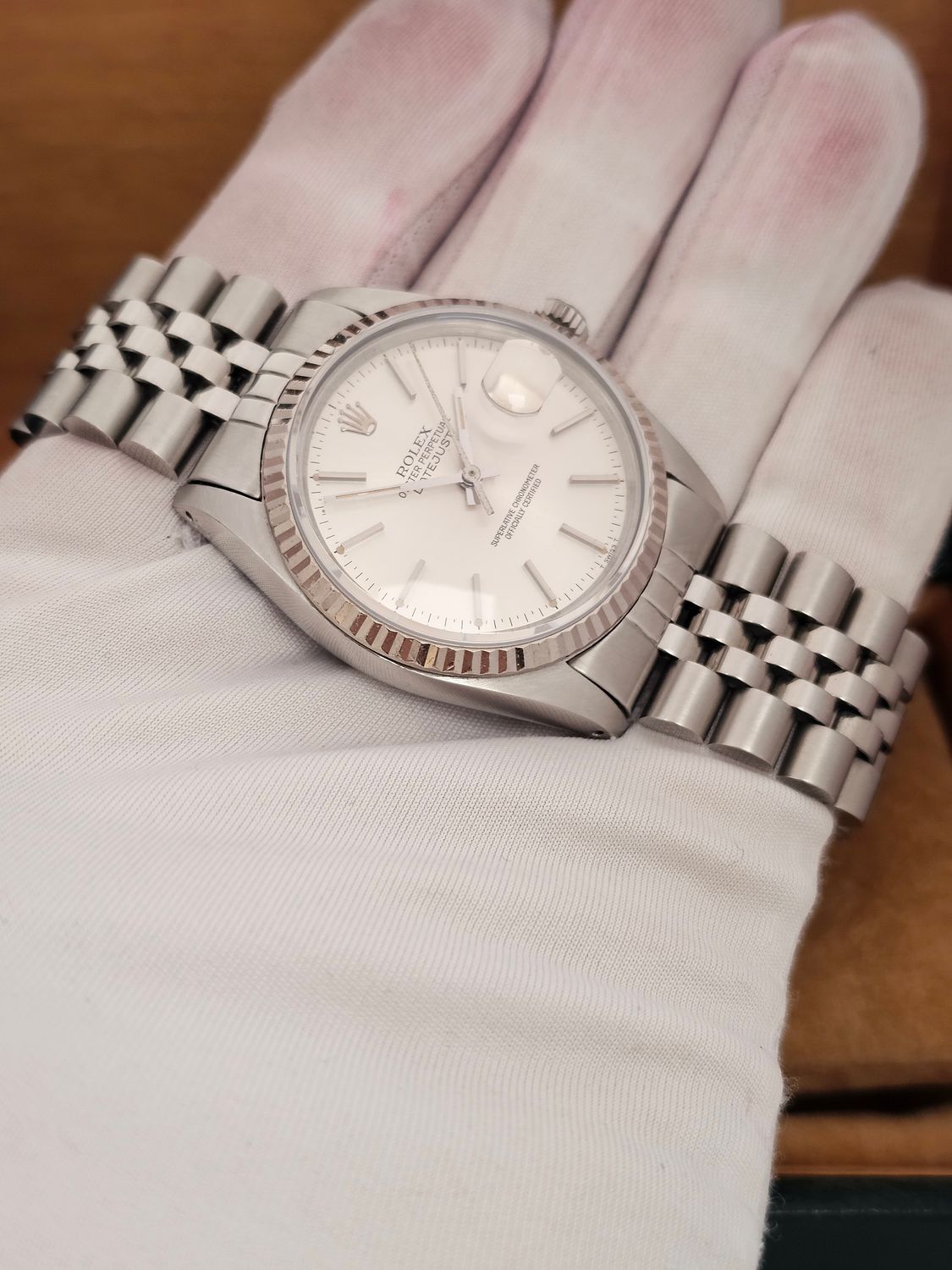 Rolex Datejust Silver Dial, 36mm Watch, Ref 16014 in excellent condition