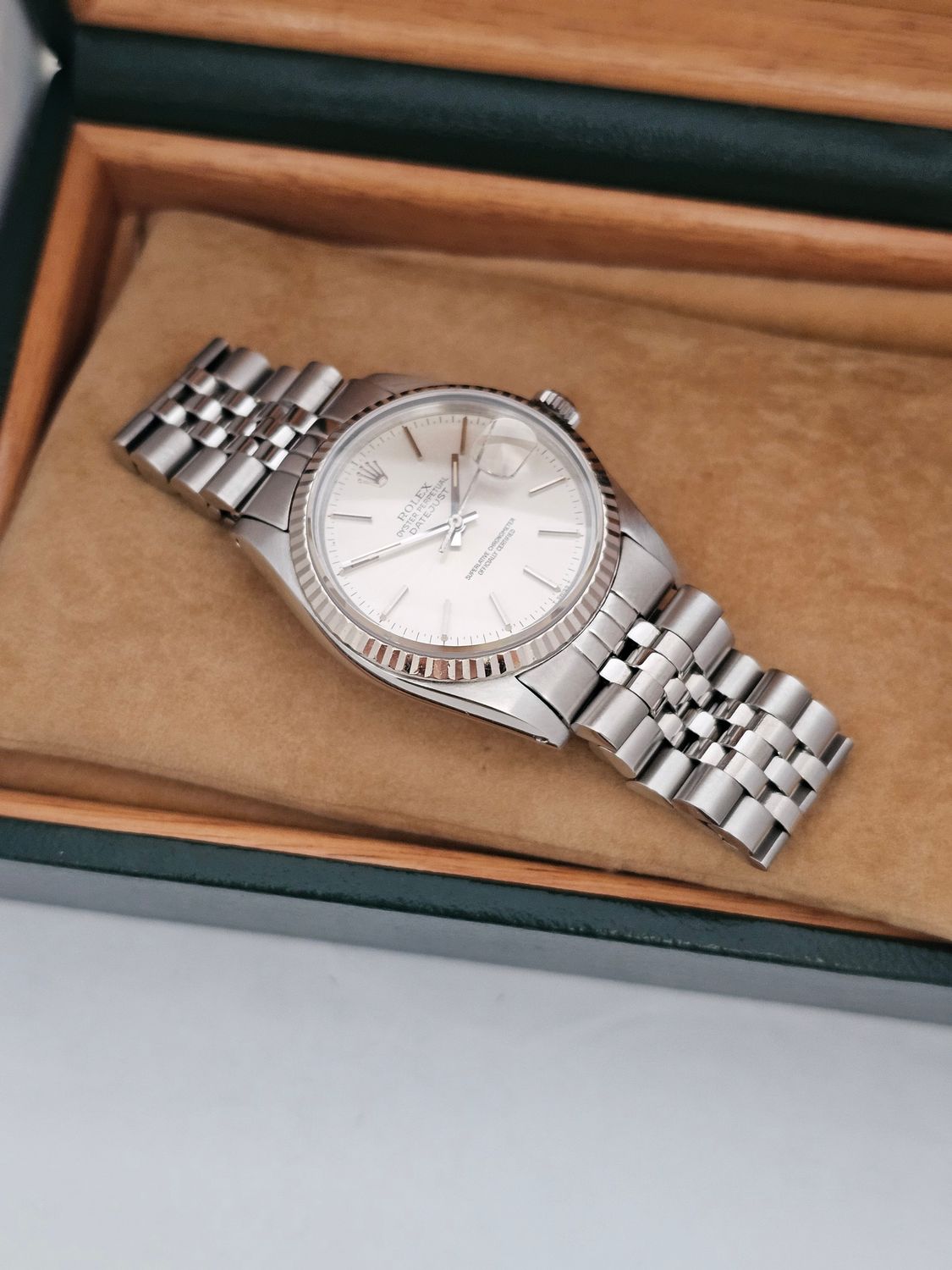 Rolex Datejust Silver Dial, 36mm Watch, Ref 16014 in excellent condition