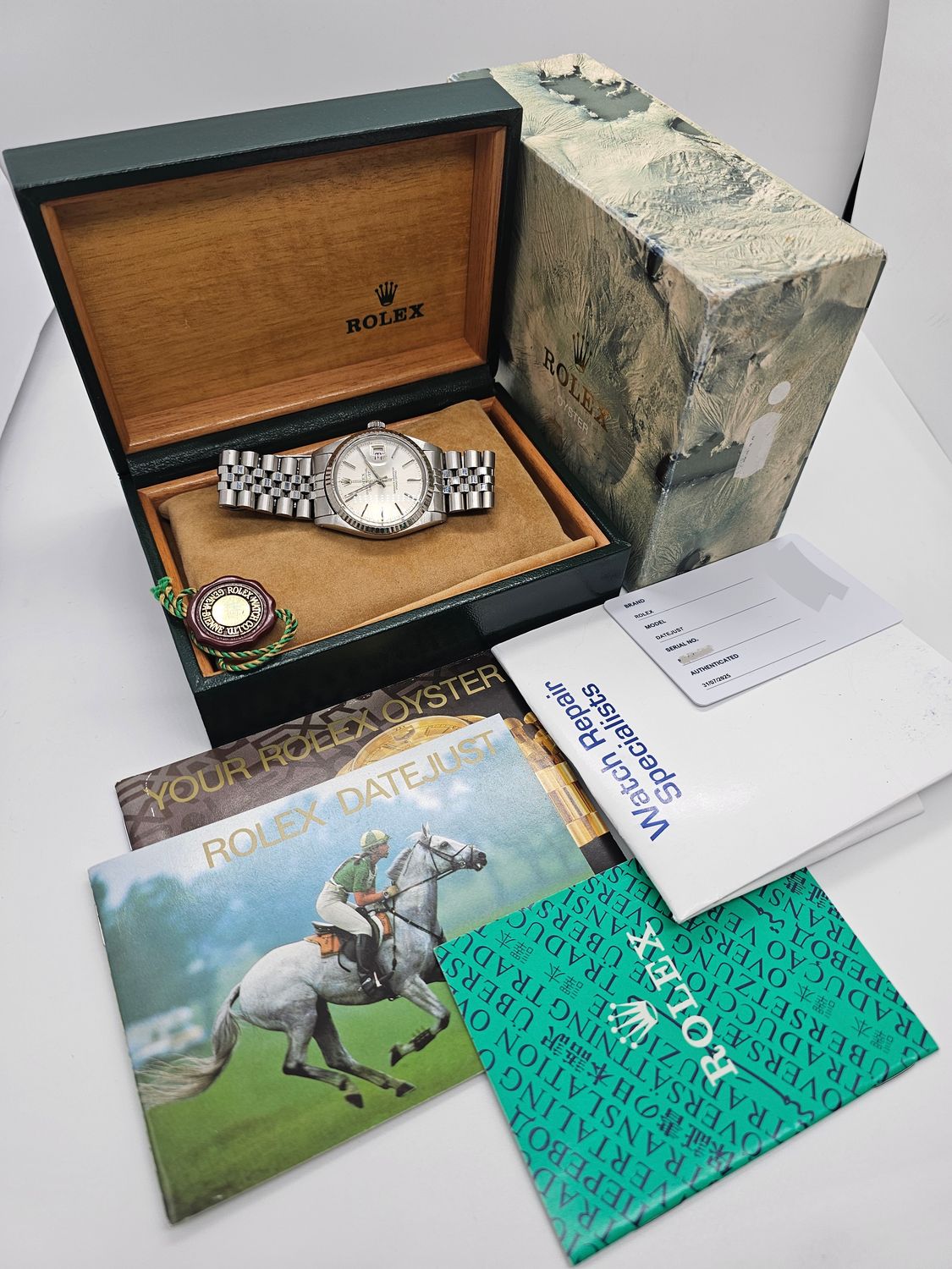 Rolex Datejust Silver Dial, 36mm Watch, Ref 16014 in excellent condition