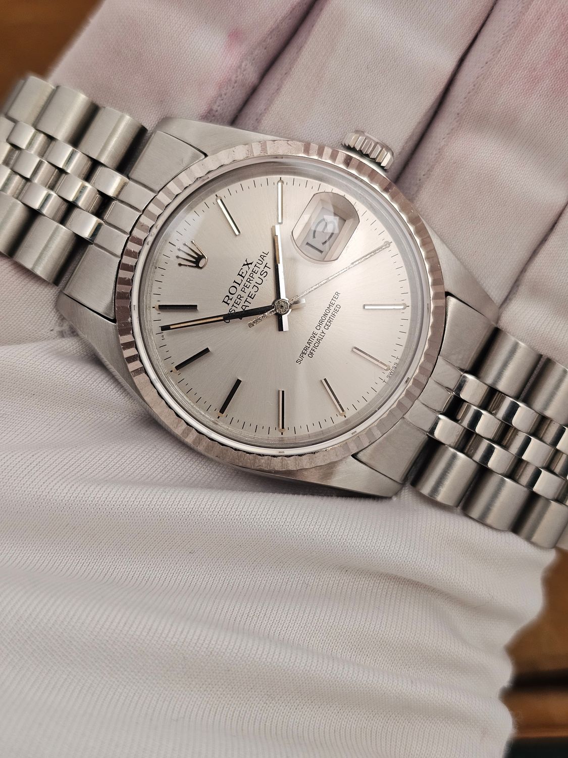 Rolex Datejust Silver Dial, 36mm Watch, Ref 16014 in excellent condition
