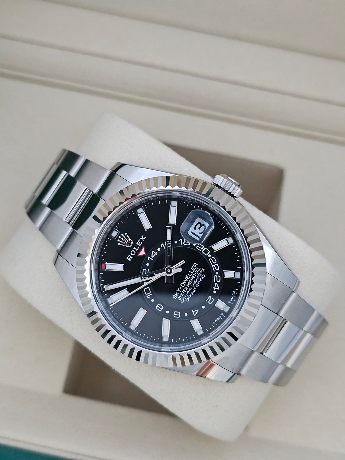 Rolex Skydweller Black Dial Oyster Watch 336934, 2025 Full Set New/Unworn