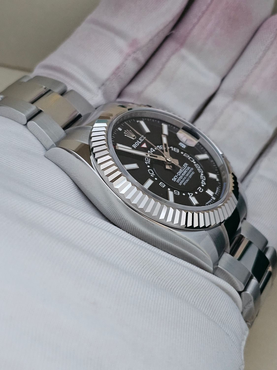 Rolex Skydweller Black Dial Oyster Watch 336934, 2025 Full Set New/Unworn