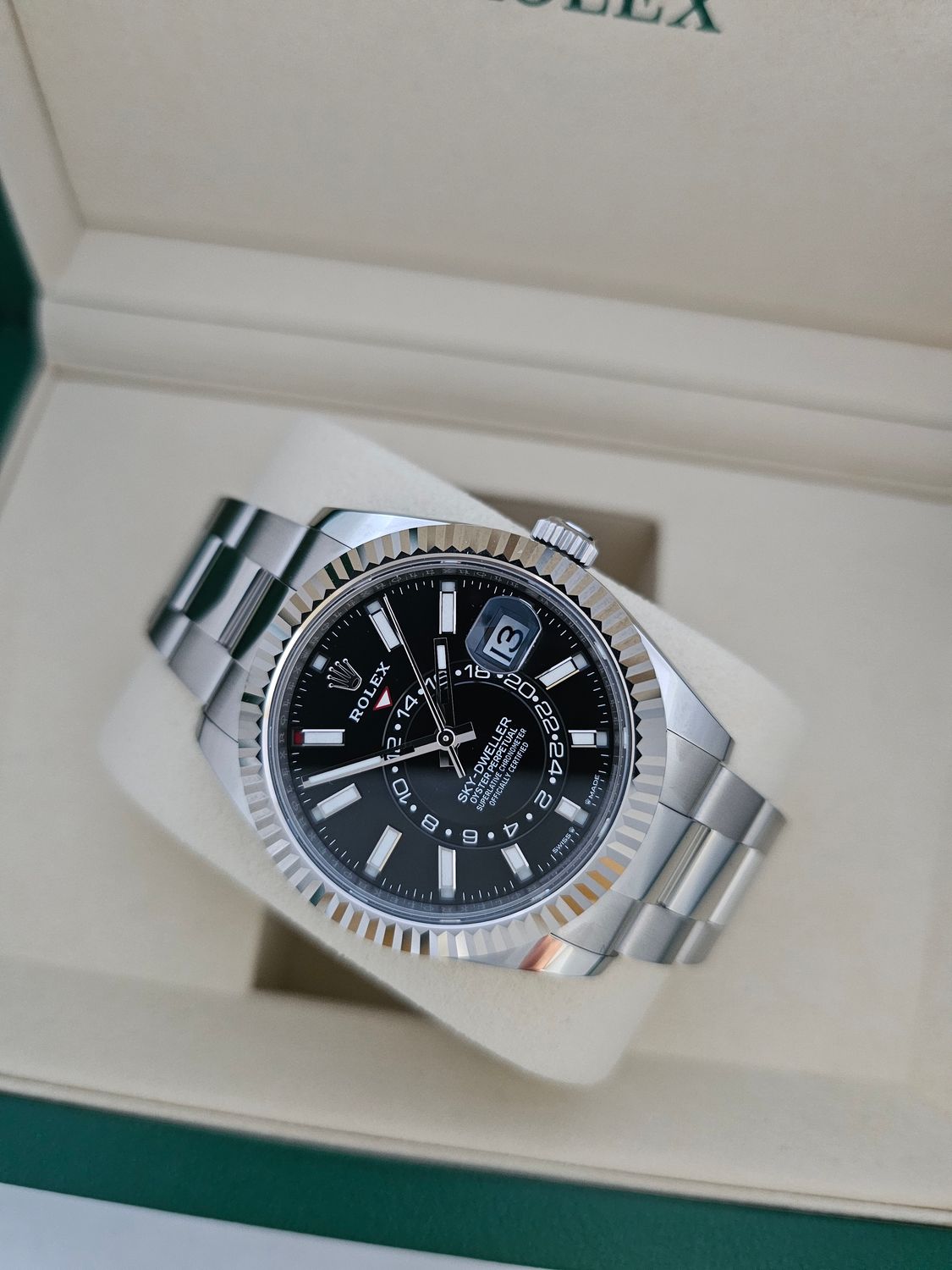 Rolex Skydweller Black Dial Oyster Watch 336934, 2025 Full Set New/Unworn