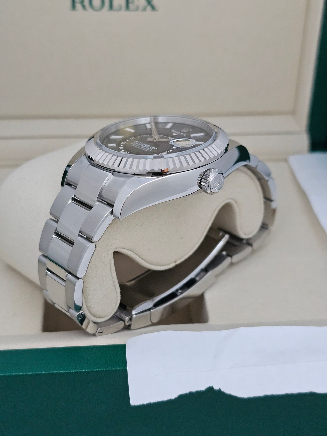 Rolex Skydweller Black Dial Oyster Watch 336934, 2025 Full Set New/Unworn