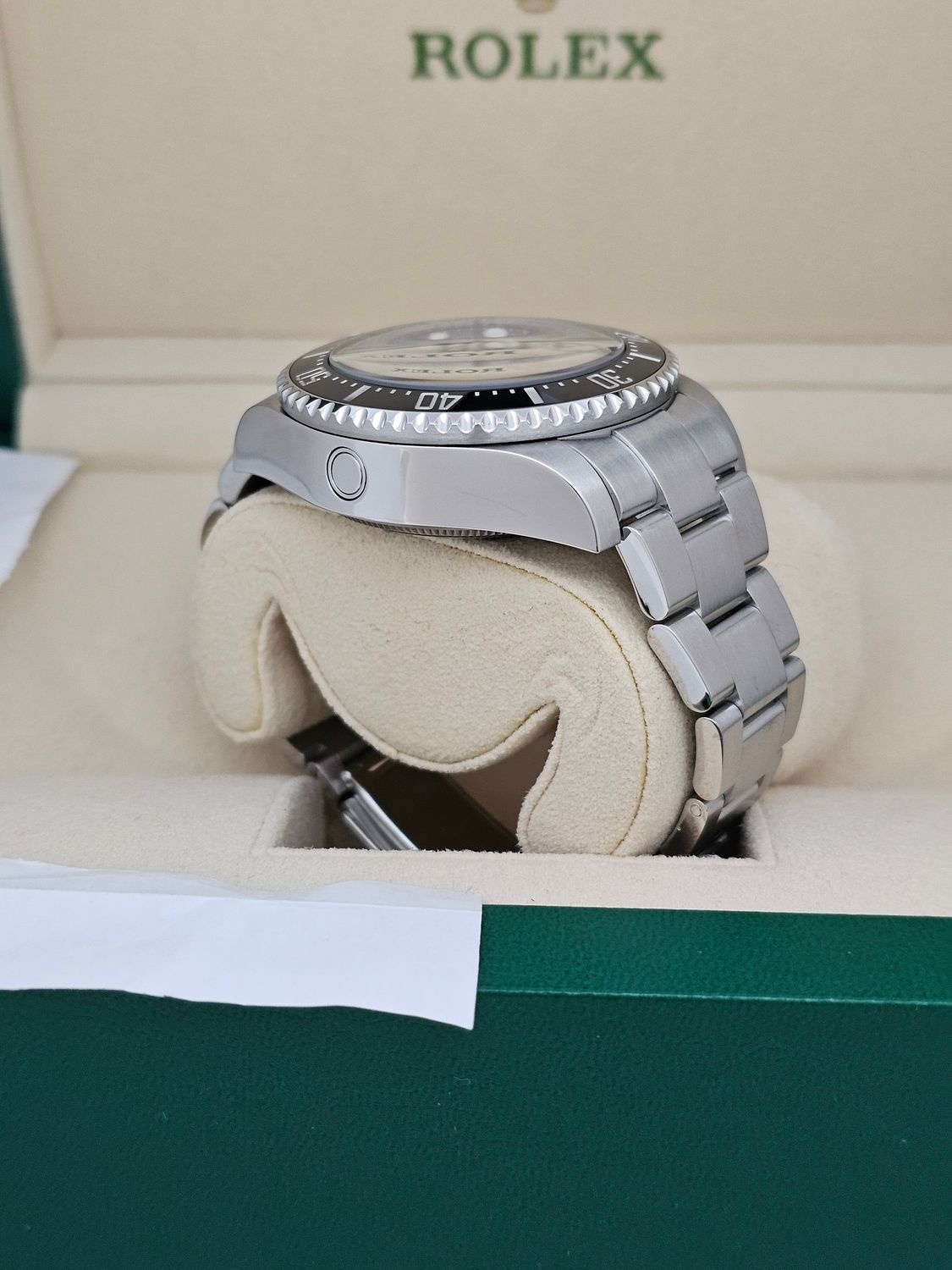 Rolex SeaDweller Black Blue Men&#39;s Watch, 116660 James Cameron 2016 Box &amp; Papers