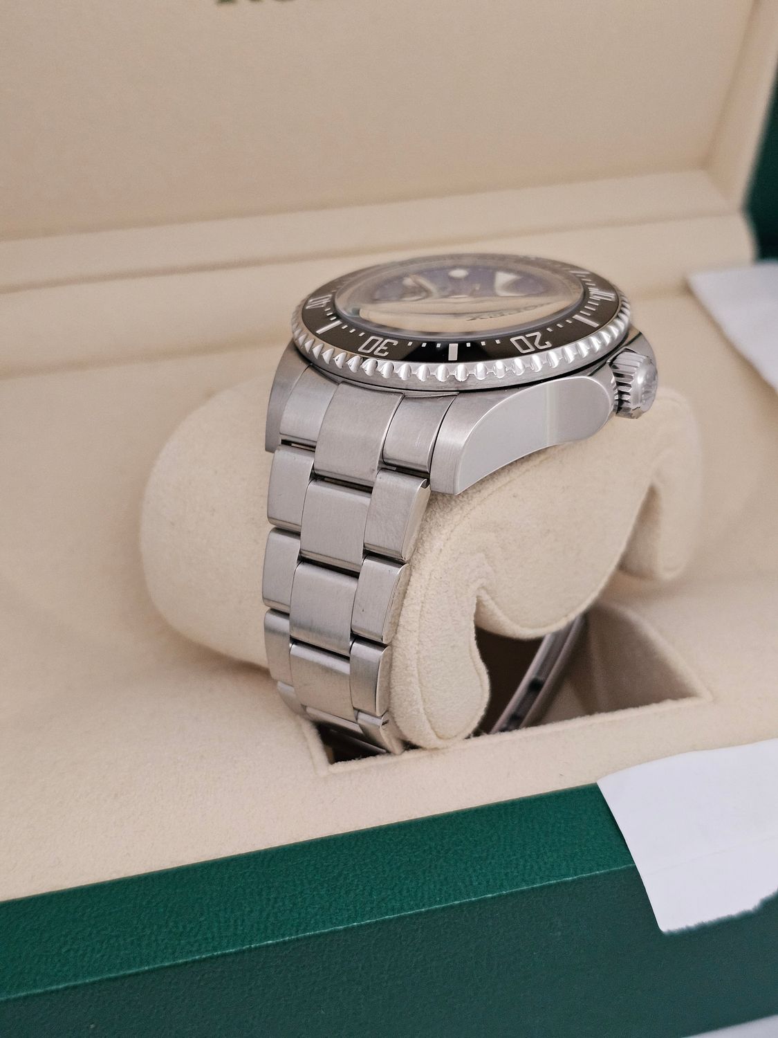 Rolex SeaDweller Black Blue Men&#39;s Watch, 116660 James Cameron 2016 Box &amp; Papers