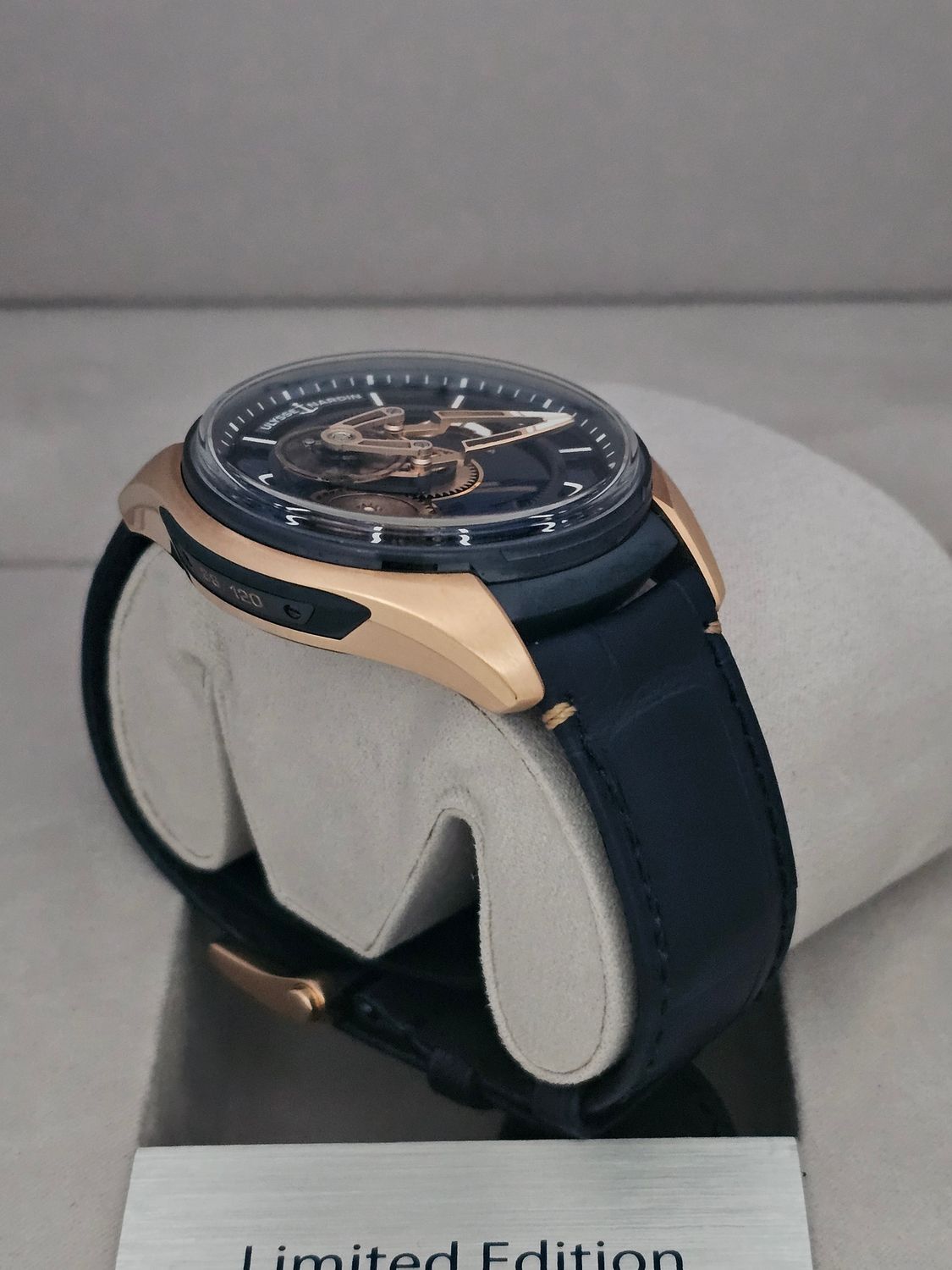 Ulysse Nardin Freak X Gold Enamel 2305-270LE-3AE-BLUE/1A, 88/120 Limited Edition