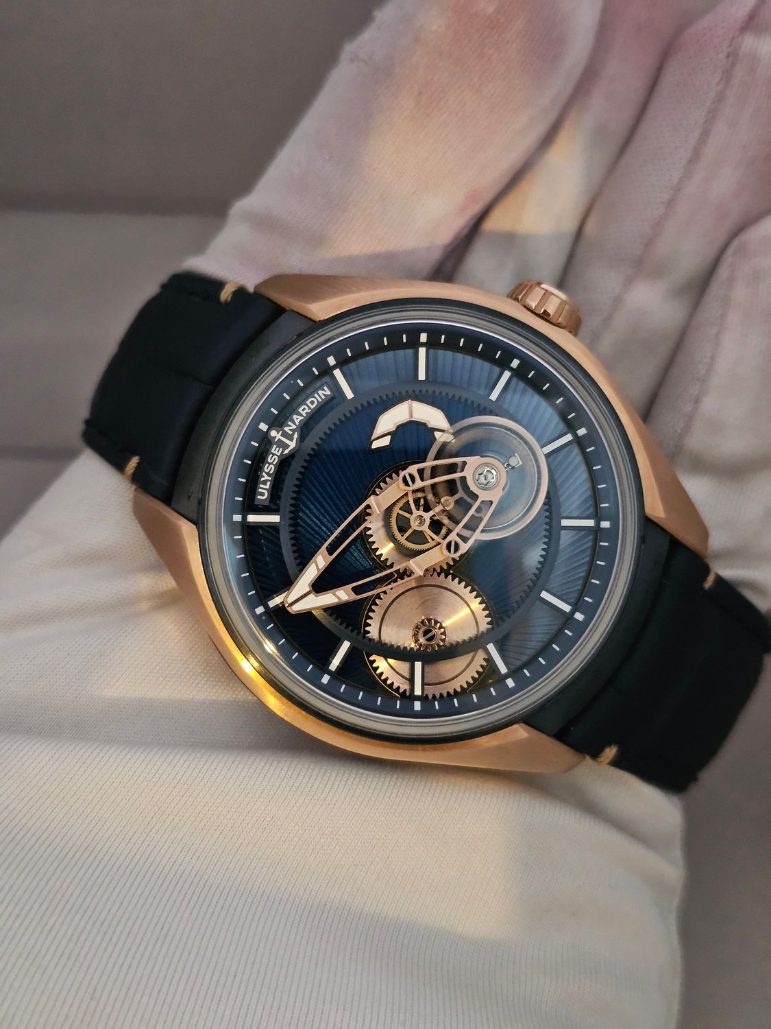 Ulysse Nardin Freak X Gold Enamel 2305-270LE-3AE-BLUE/1A, 88/120 Limited Edition