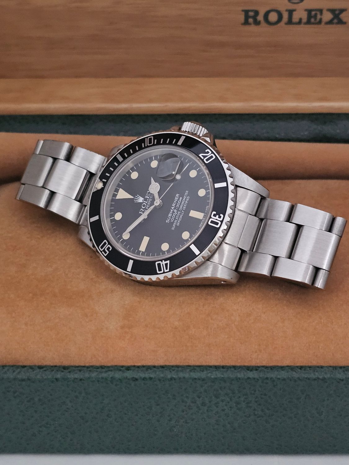 Rolex Submariner Date Ref 16800, 40mm Early Matt Dial, 1983 B&amp;P Super Condition