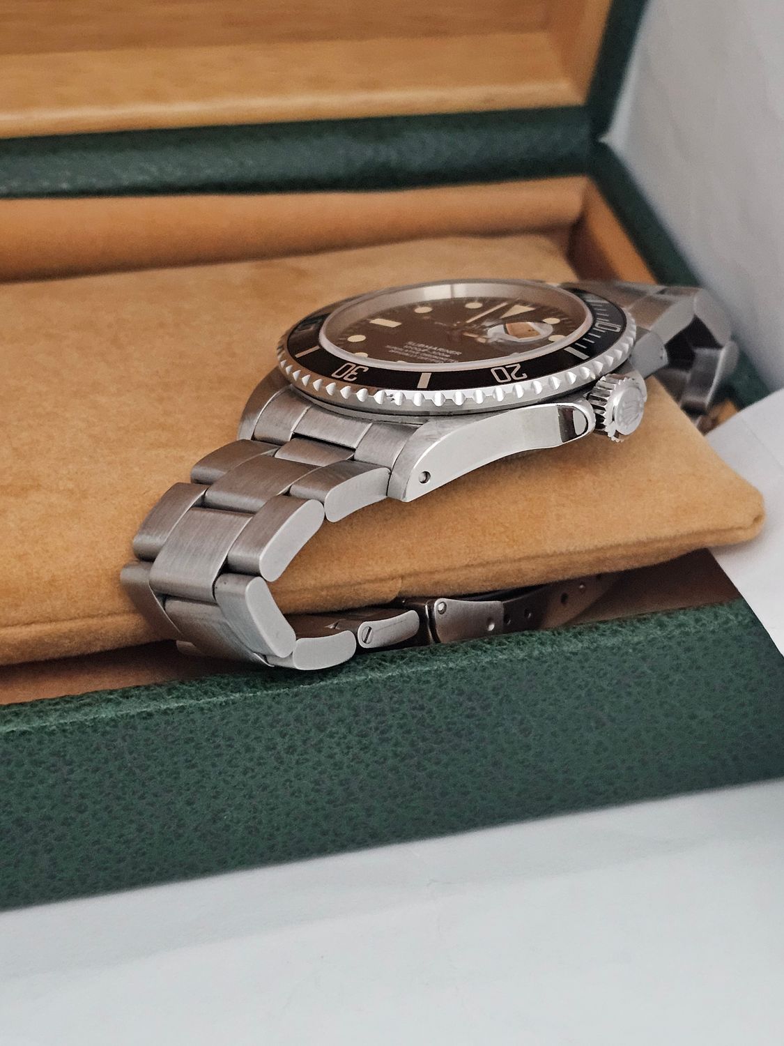 Rolex Submariner Date Ref 16800, 40mm Early Matt Dial, 1983 B&amp;P Super Condition