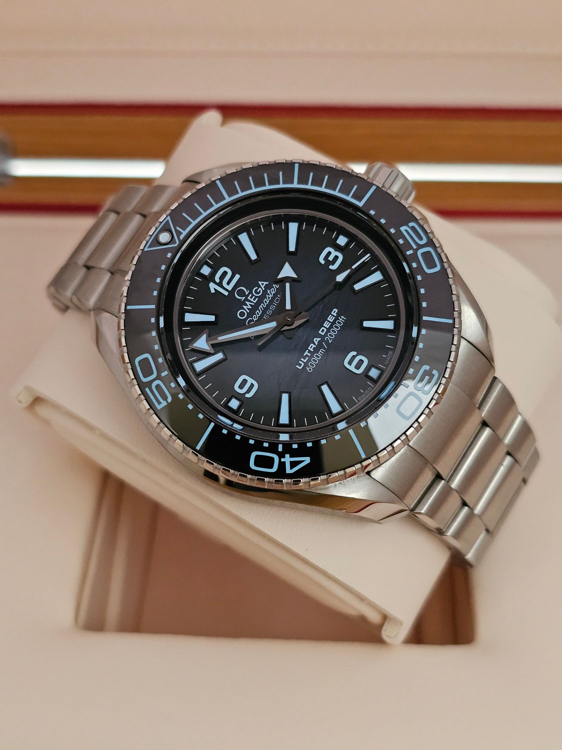 OMEGA Seamaster Planet Ocean 6000M Ultra Deep 45.5mm 215.30.46.21.03.002