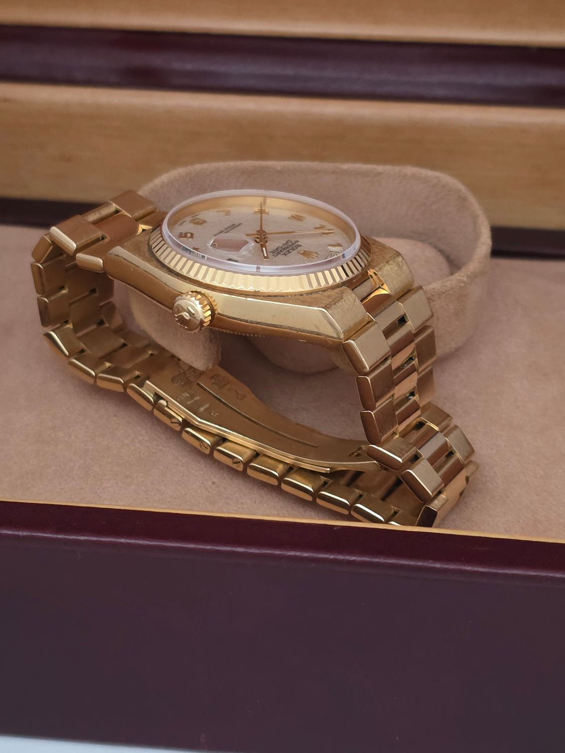 Rolex Day-Date Oysterquartz 19018, Box/Papers, Rare Dial Orig Receipt &amp; Sticker